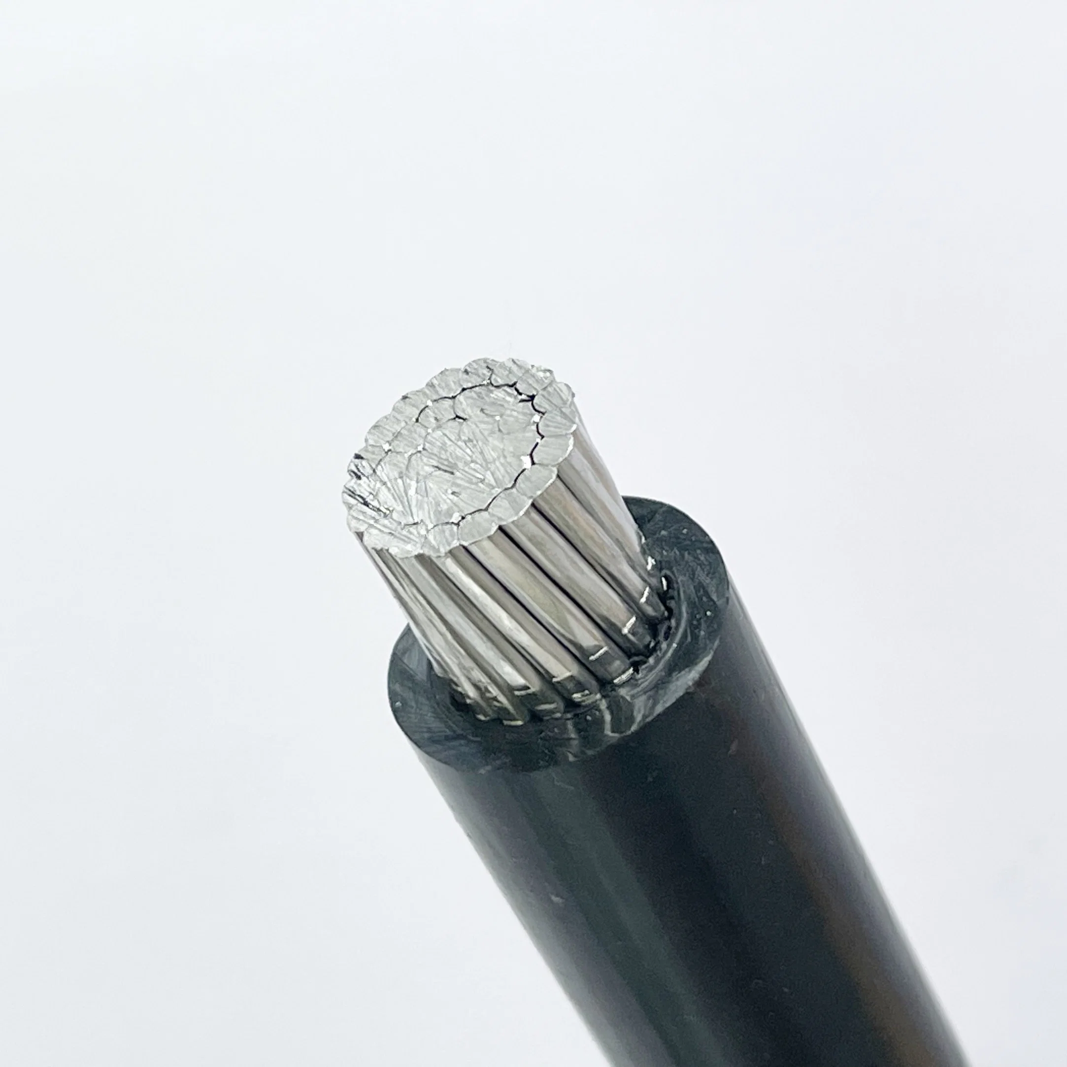 0.6/1kv Overhead/Underground XLPE/PVC Insulated Aerial Bundled Cable ABC Cable