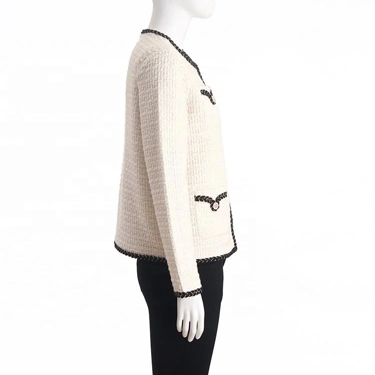 Ladies Long Sleeve Beige Women&prime; S Luxury Party Knitwear Sweater Cardigan Casual Clothes