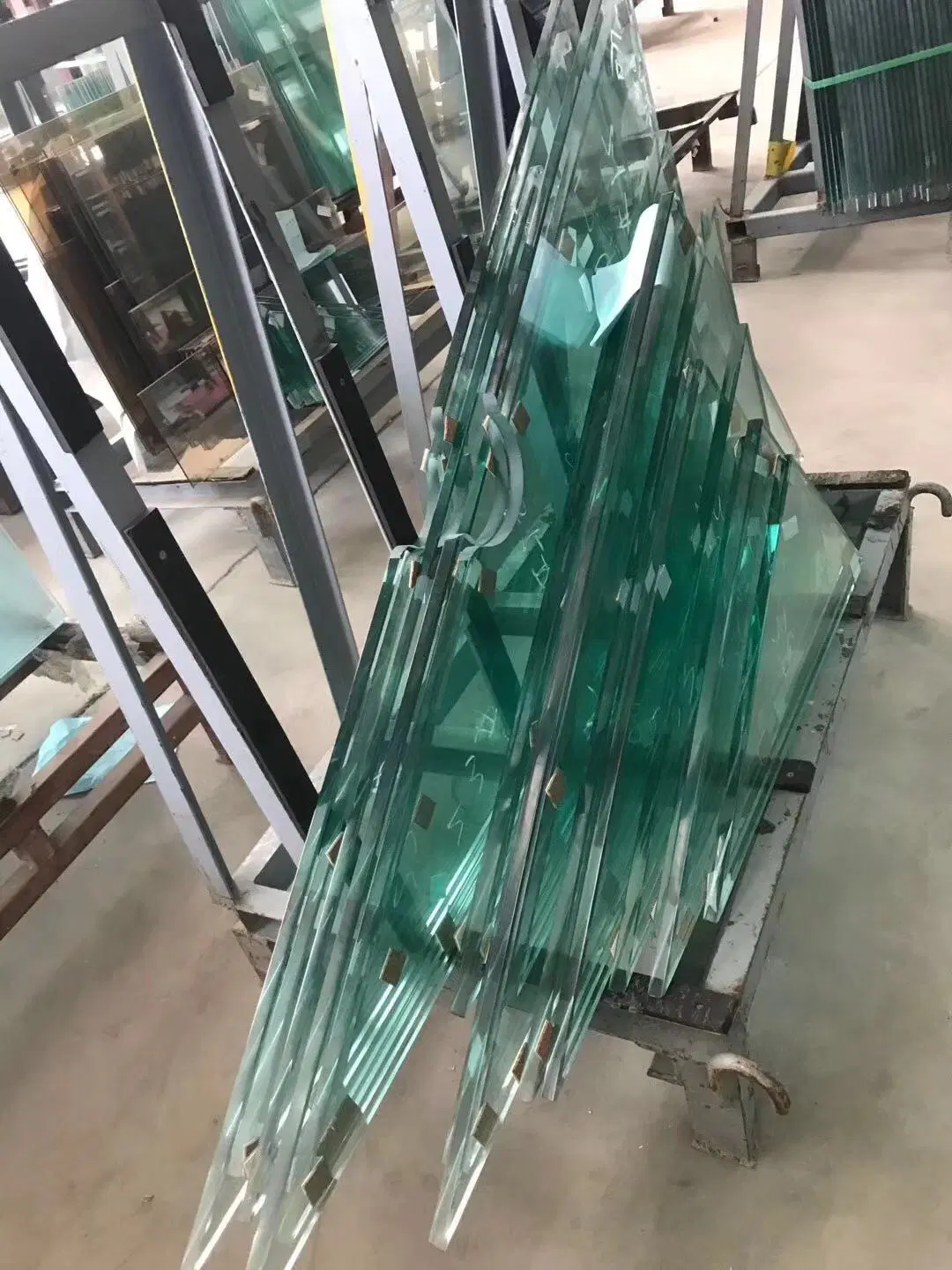 Flat/Curved/Clear/Colored Tempered Toughened Glass /Acid Etched / Frosted /Building /Construction Glass