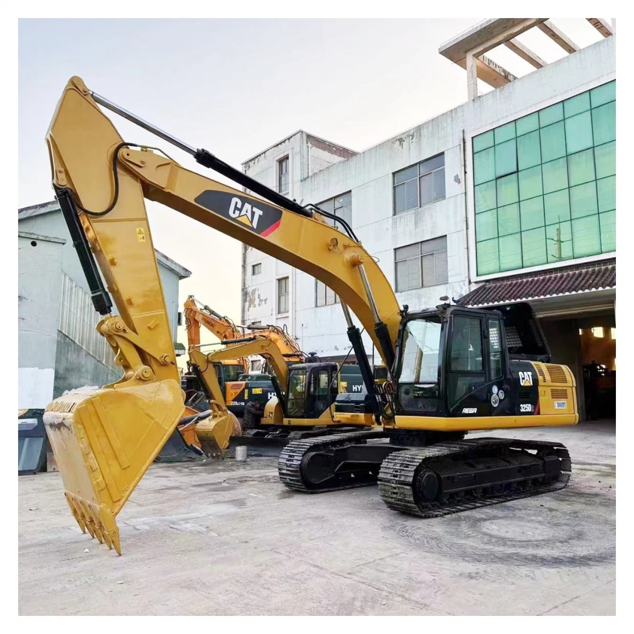 Second Hand Cat 325D Excavator 320d 325D 330d2 336D Earth-Moving Machinery Cheap for Sale