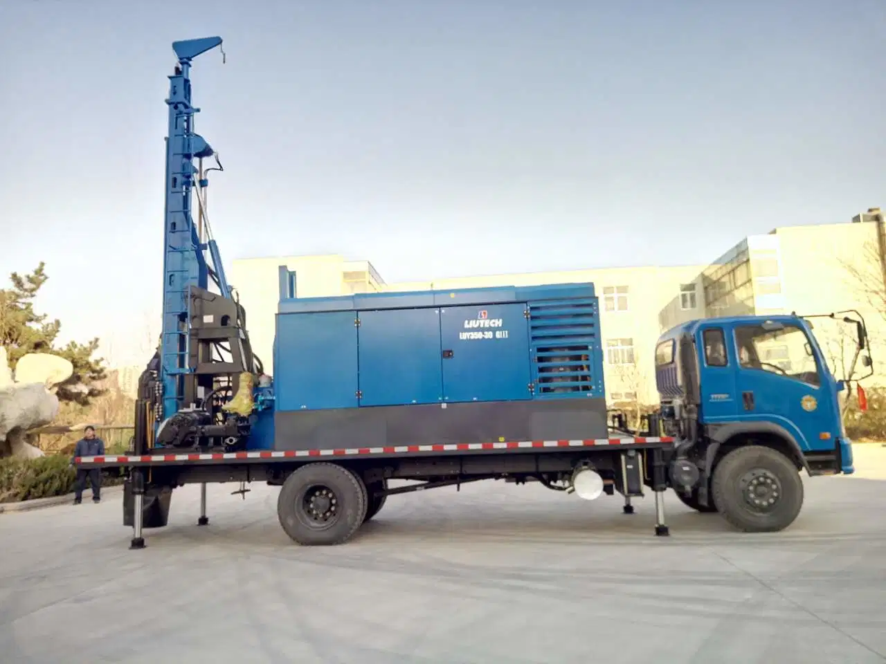 400m Deep Multi-Function Hydraulic DTH Water Well Drilling Rig