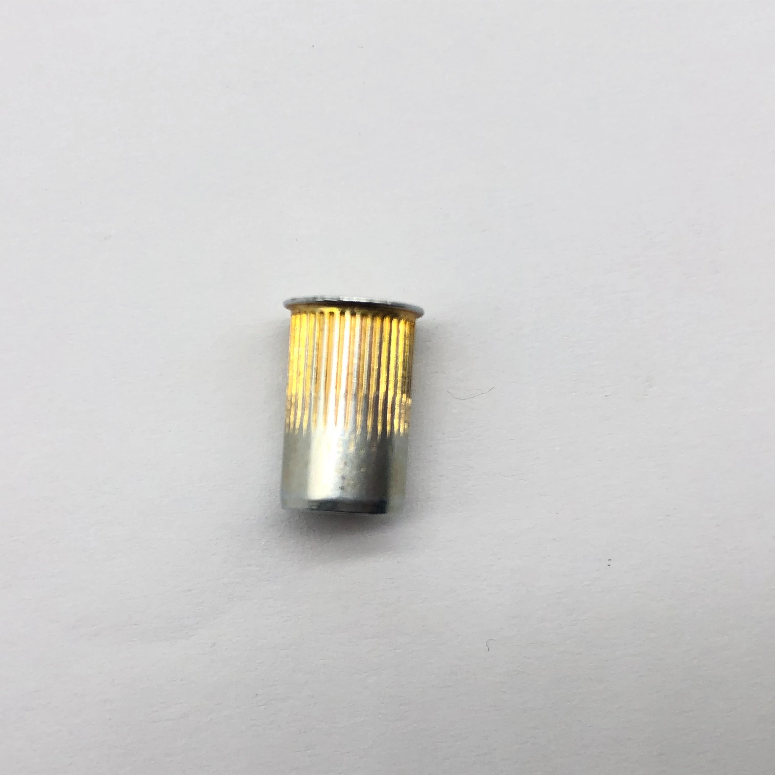 Flat Head Knurled Yellow Zinc Rivet Nut