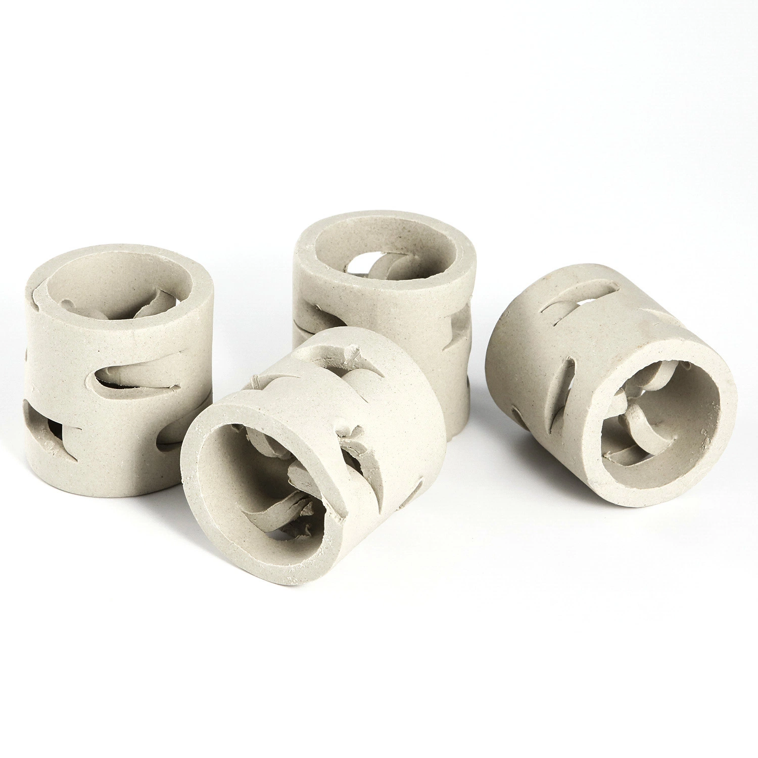 Ceramic Random Packing for Chemical Distillation