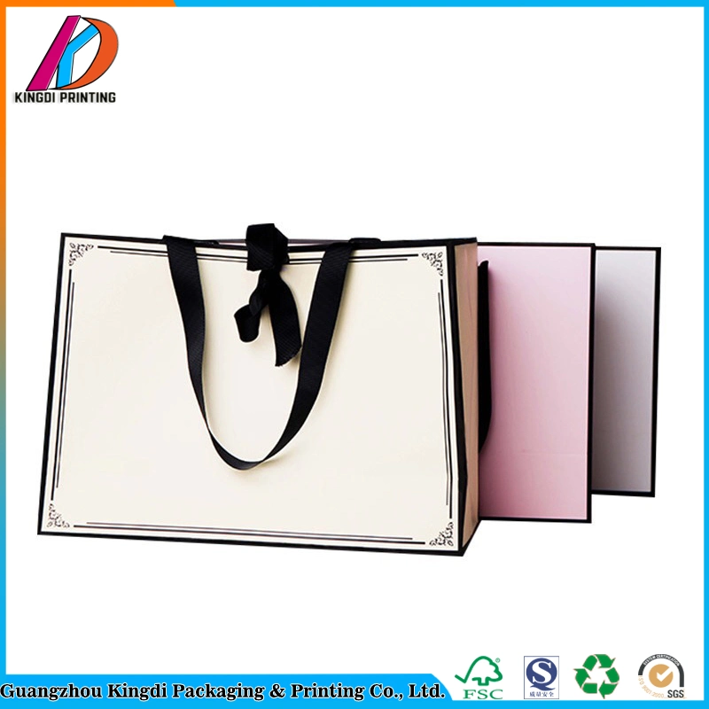 Luxury Silk Handle Shopping Paper Gift Bag Packaging