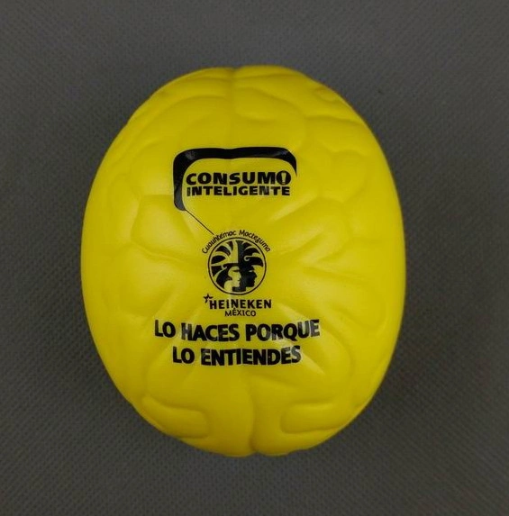 PU Squeeze juguetes Estrés Estrés cerebro amarillo 2023 regalo de promoción de bola de juguete Artificial