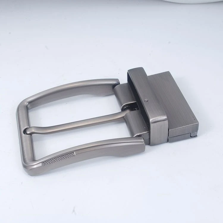 New Style Wholesale/Supplier Metal Belt Buckle Stainless Steel Fashion Types of Pin Buckles for Men