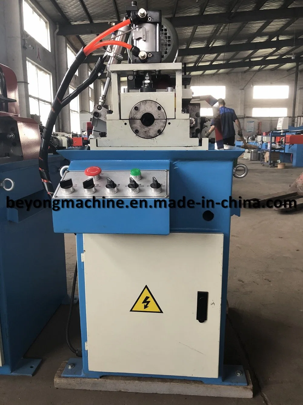 Pneumatic Semi-Automatic Pipe End Finishing, Tube Chamfering Machinery with Easy Operation