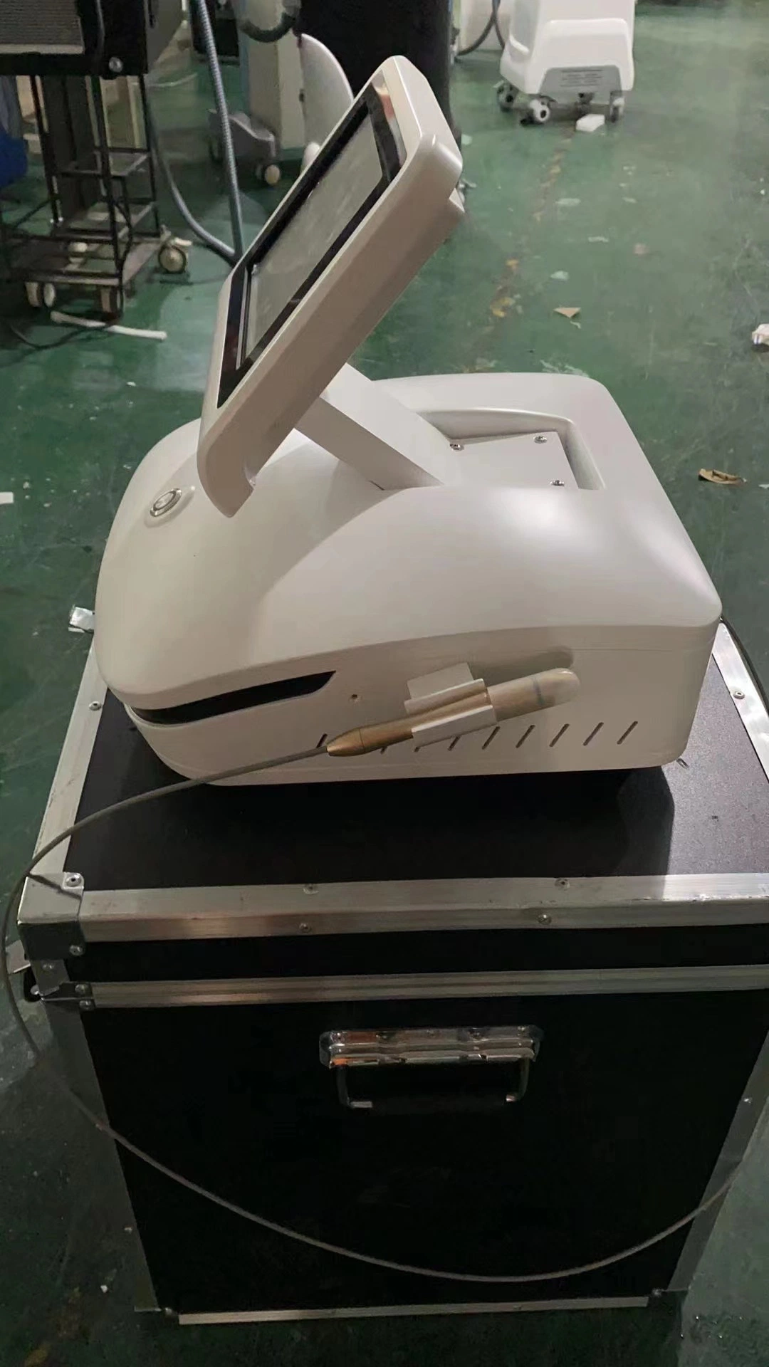 Acne Treatment Spider Vein Removal Laser Machine for Clinics 980 Nm Diode Laser for Vascular Removal