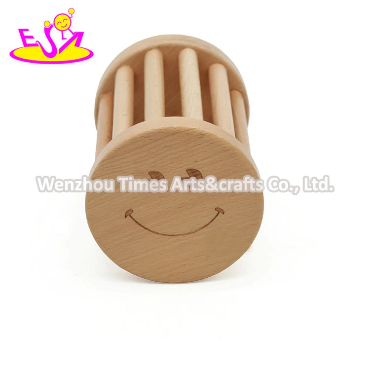 2021 Fashionable Entertainment Pretend Play Wooden Baby Wrist Rattle Toy W08K034b