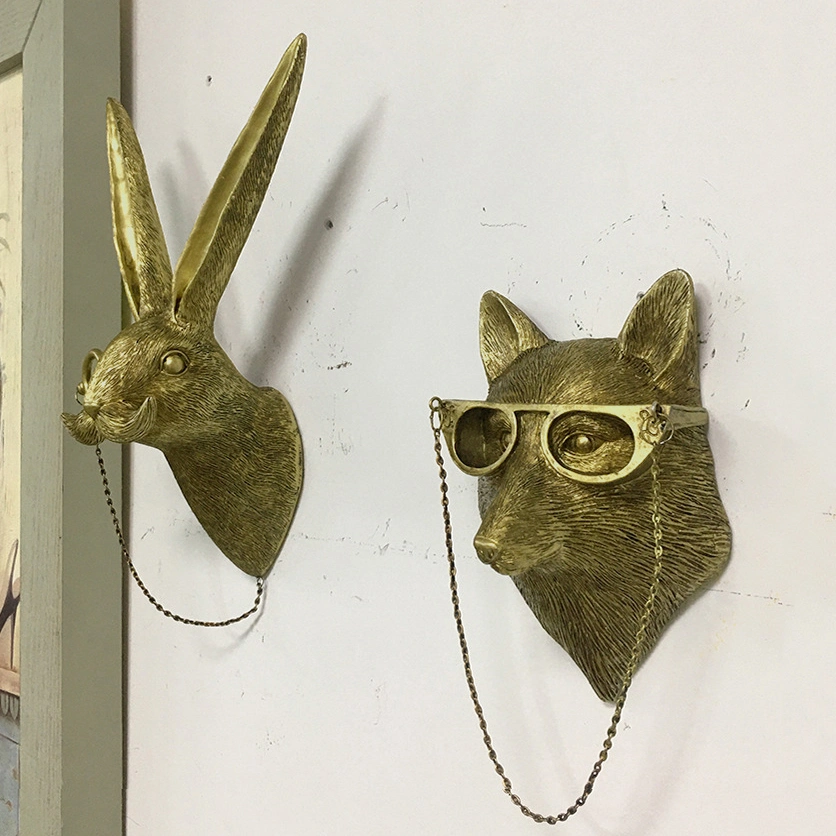 Regalos promocionales Artesanía resina Brass Retro Bronce ciervos Hare Fox Escultura montaje de pared para decoración de hogar