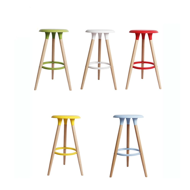 Contemporary Plastic Outdoor Counter Height Swivel Bar Stool with Soft Cushion for Living Room