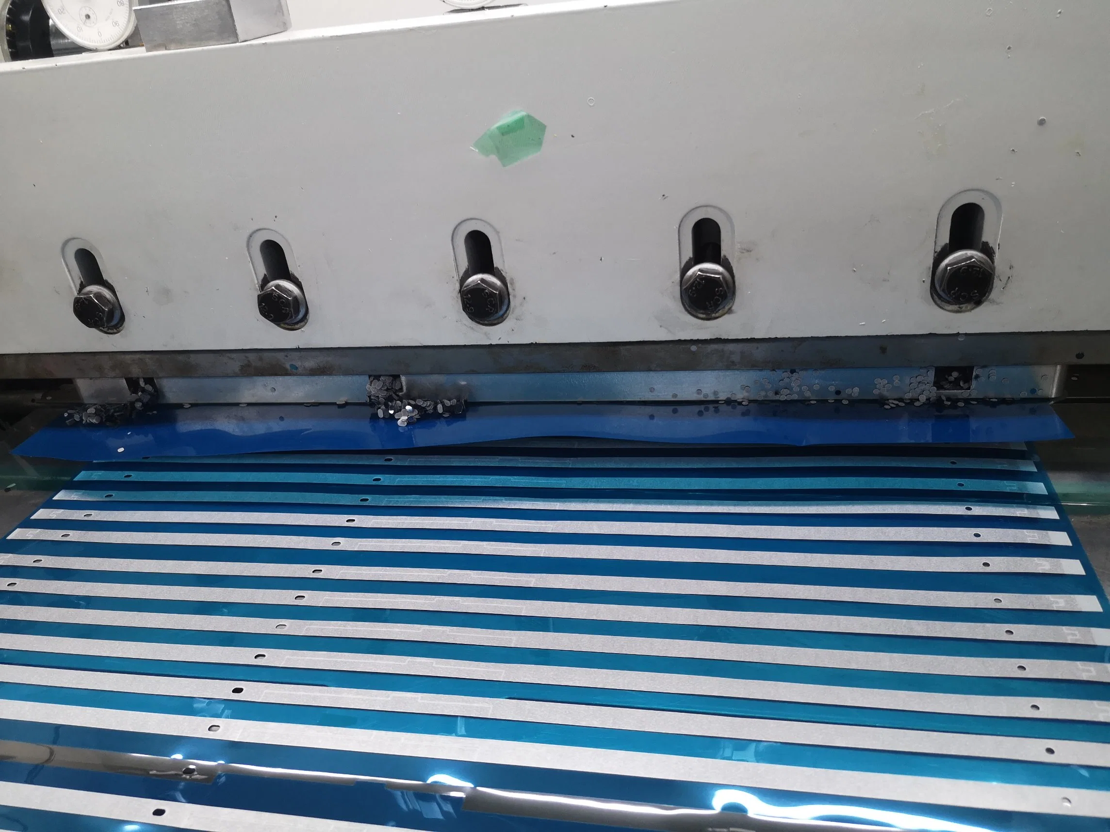 Automatische 700 Spalt Schneidemaschine Sprung Cutter Sheeter