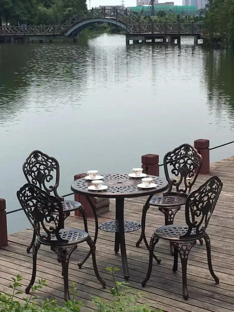 Aluminum Metal Table for Backyard Kd Furniture Outdoor Dining Chair Balcony Table Garden Set Cast Aluminum Patio Furniture