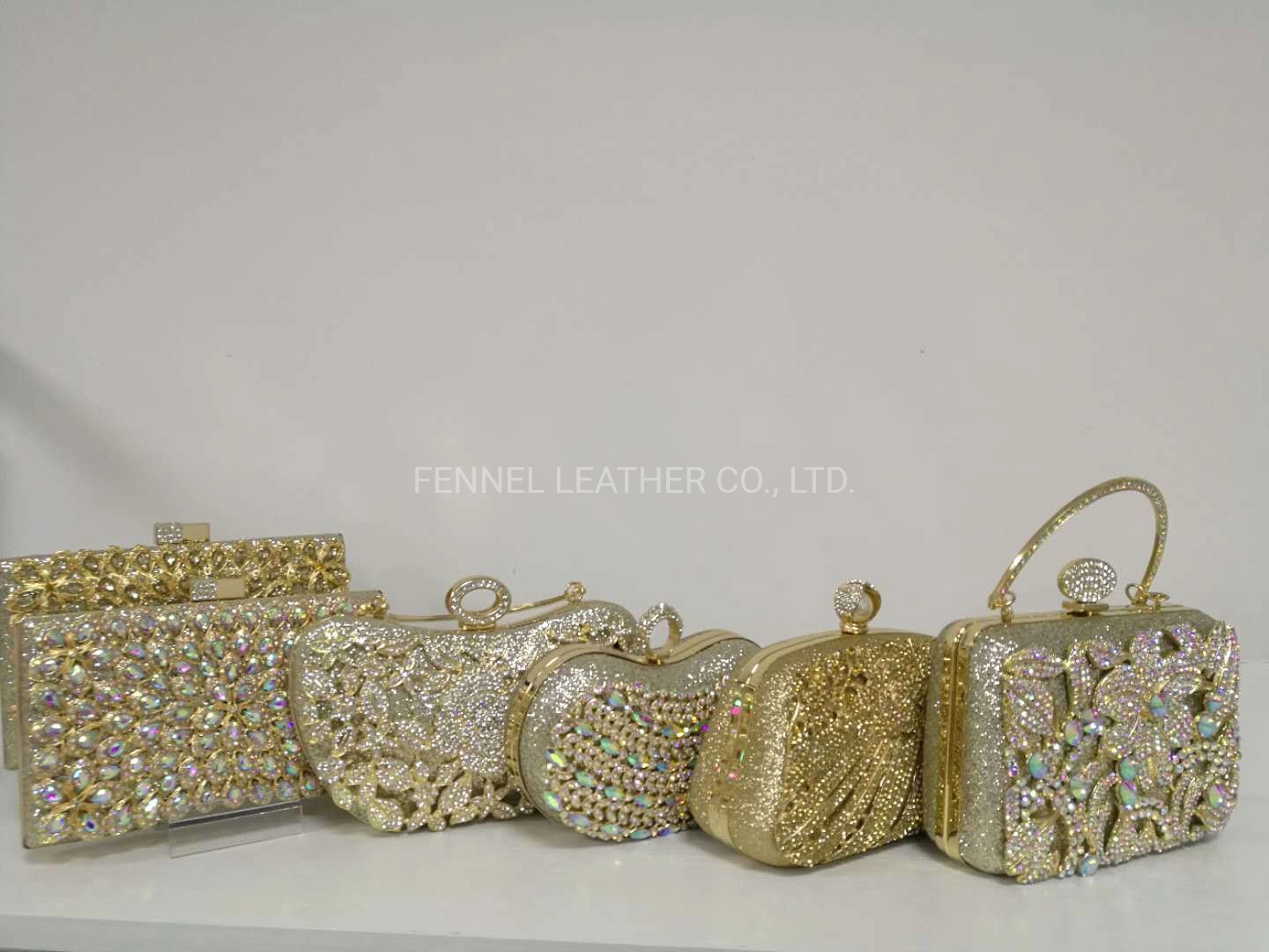 المصنع المصنع المصنع المصنع تصنيع حقيبة العروس عالية المستوى مصمم حقيبة المساء حقيبة اليد البلورية المصنعة يدويًا من Fashion Party (FE1020)