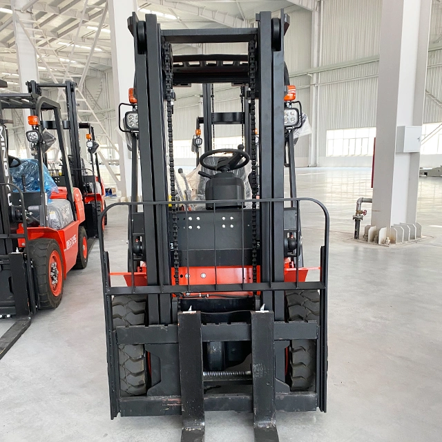 China Made Diesel Forklift 4 Wheel Adjustable