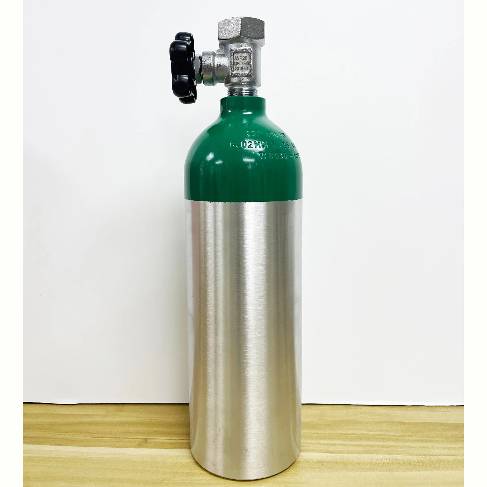 International Standard 5L Medical Aluminum Oxygen Tank 2.9L Oxygen Cylinder with Breathing Kit