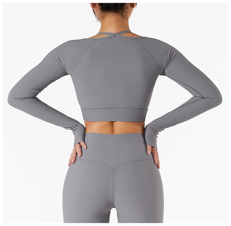 Halter Neck Shoulder Strap Thumb Cuff Design Ribbed Long Sleeves Crop Top Yoga Tracksuit