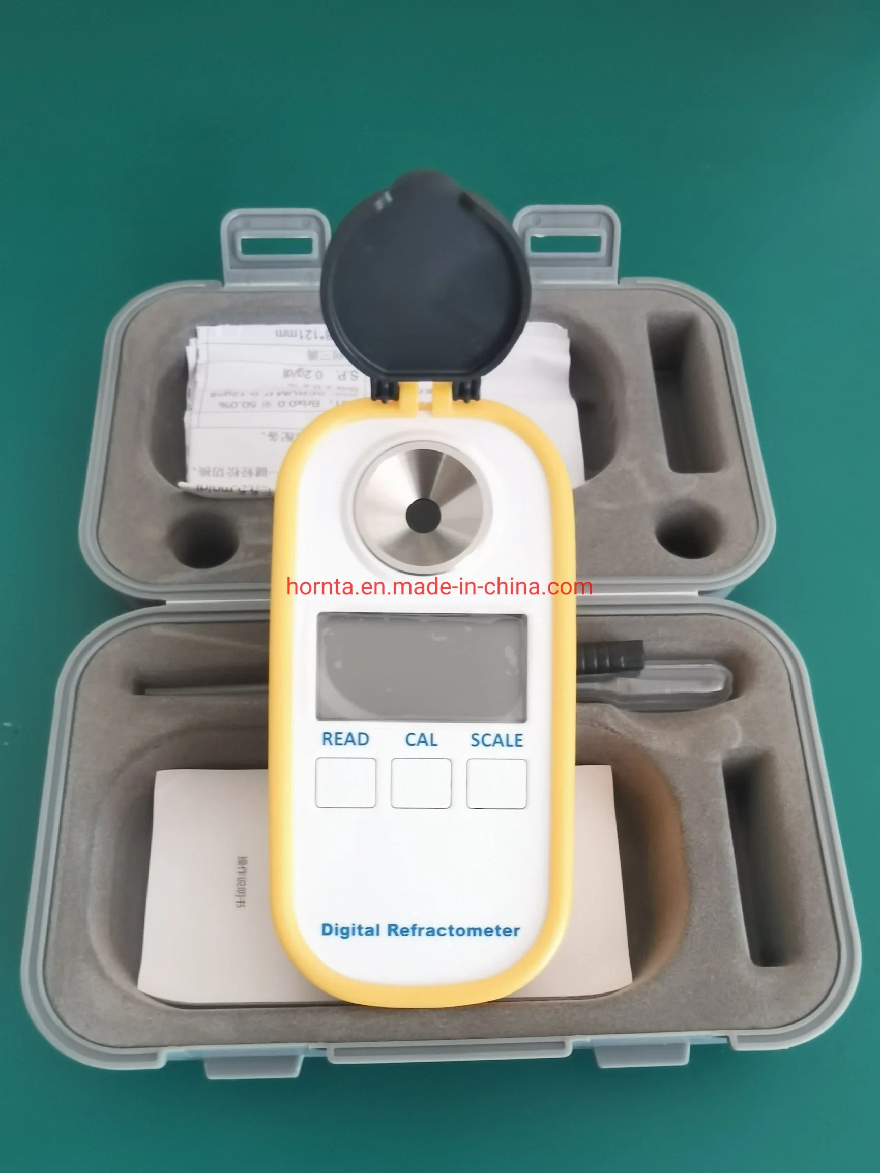 Digital Clinical Refractometer for Veterinary Use for Cow Calves