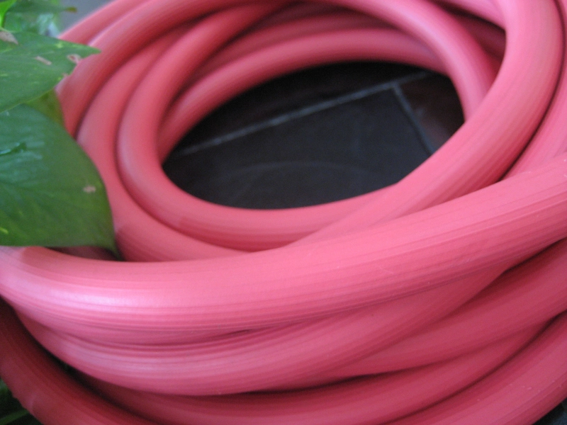 Fluted Surface Flexible Rubber and PVC Gas Hose LPG Hose