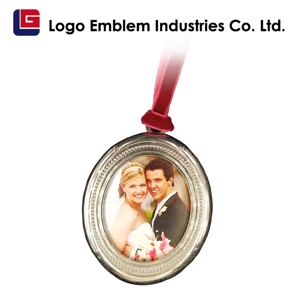 Logo Emblem or OEM Rectangle 1PC / 1 Polybag Friend Photos