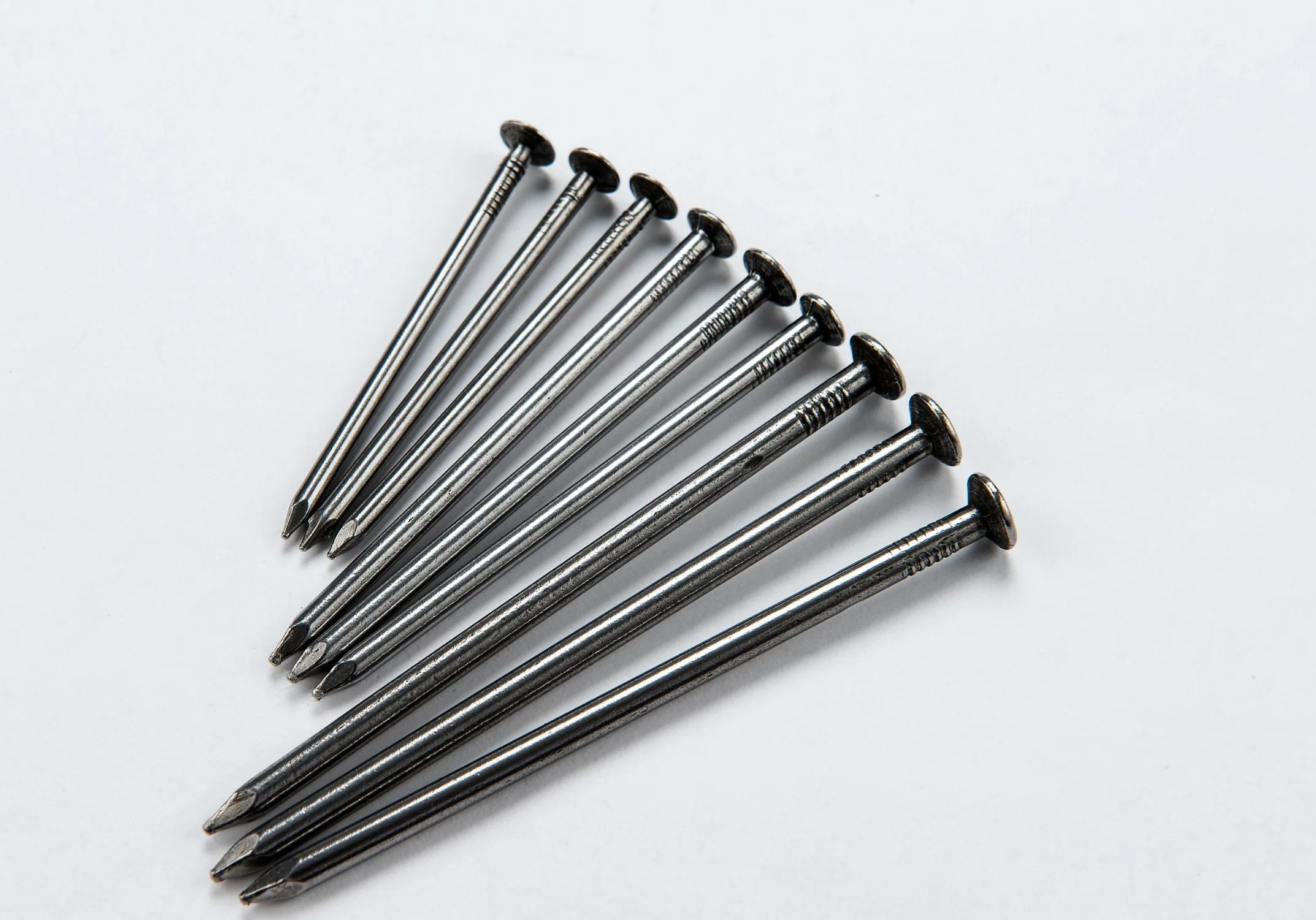 Common Nail / Finishing Nail (no head nails) 1'', 1-&frac12; '', 2'', 2-&frac12; '', 3'', 4'