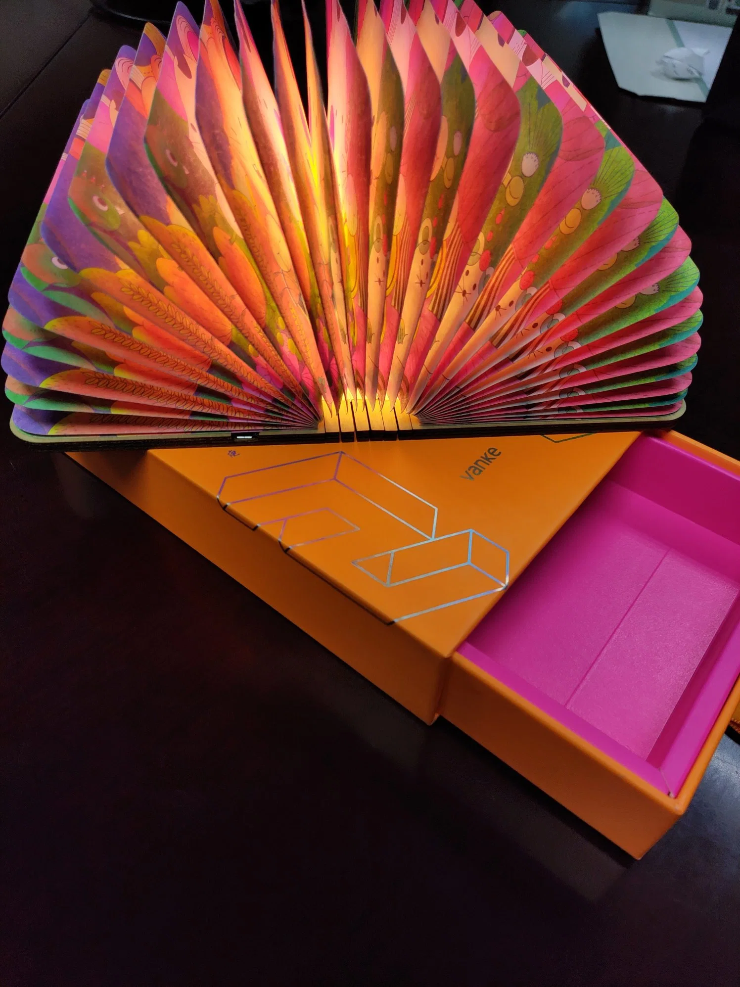 High-End Luxury Quality Goods Customization Leaf Lamp Gift Box