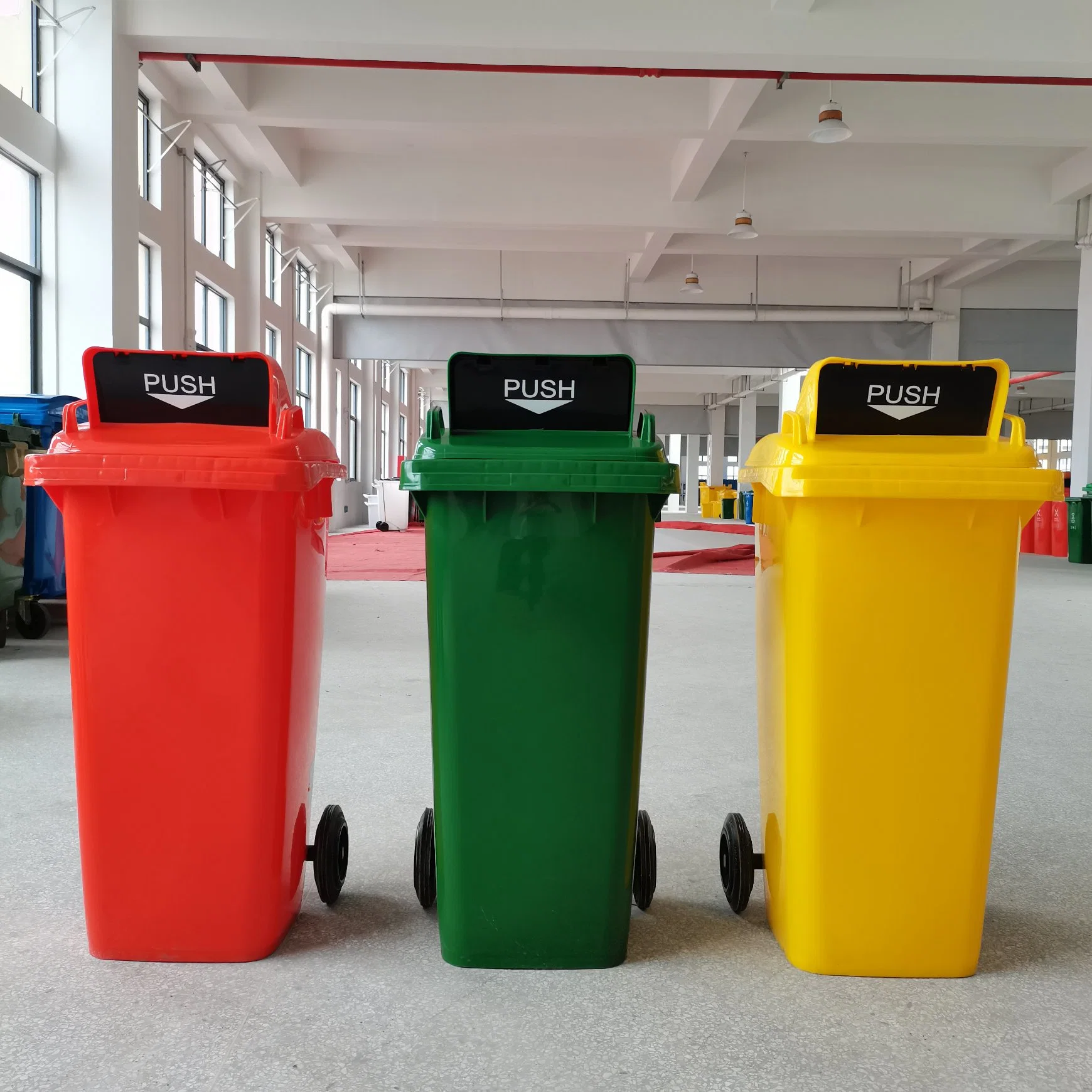 120L/240L/360L Outdoor Trash Can HDPE Plastic Waste Garbage Bin with Wheels