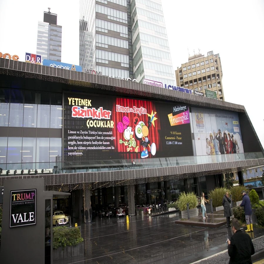 Outdoor-Vollfarbwerbung Event Stage LED Shopping Mall Display P3-P10 LED-Display