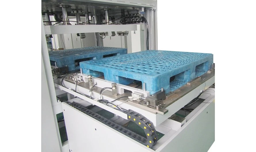 Palette plastique PP Matériel de soudage automatique avec plaque chauffante en plastique de l'usine de la machine de soudage
