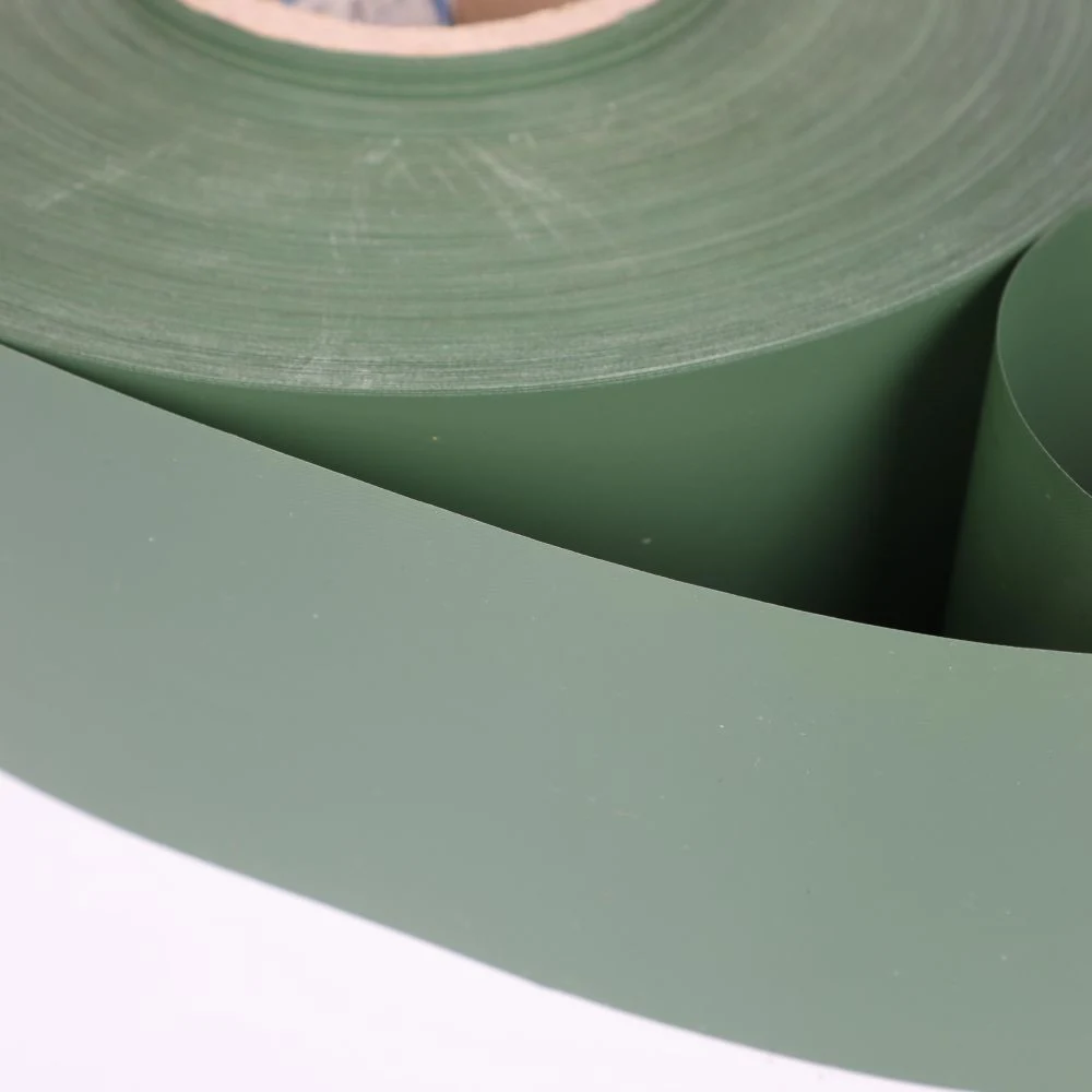 Fábrica al por mayor Precio Corte a la talla 700mm ancho Verde claro Película rígida de PVC en color para árbol de Navidad con superficie mate