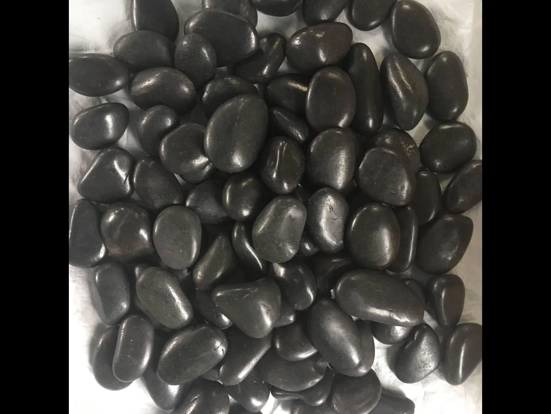 Good Quality Black Natural Pebble Stone