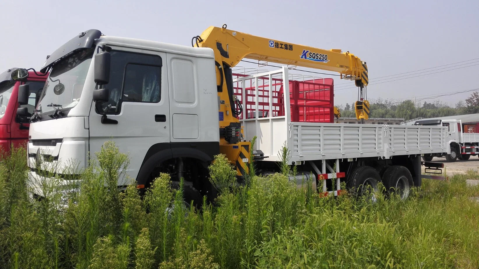 Sino HOWO 10t 12t 6X4 Truck Loader Crane