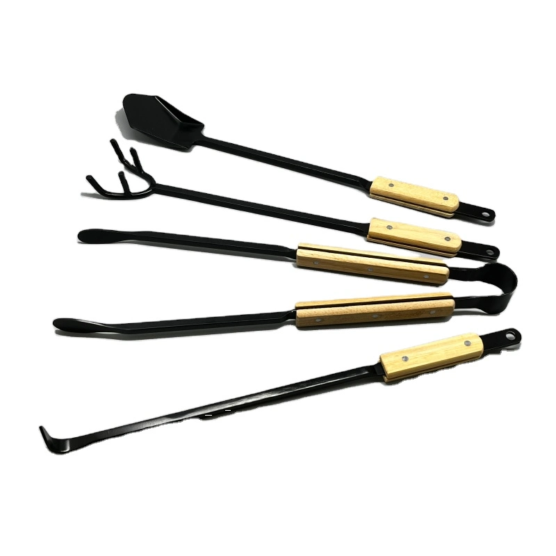 Barbeque Manufacturer Accessories 4 Piece Barbecue Grill Utensil Tools Set Outdoor Kitchen Grill Wooden Handle BBQ Tool Sets