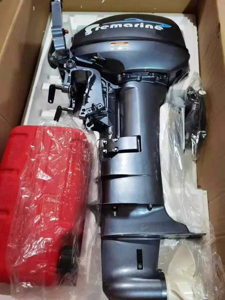 Motor fuera de borda de 9.9HP de 2 tiempos con eje largo, compatible con YAMAHA Tohatsu Suzuki, con certificación CE. Descuento del 5% antes del 31 de diciembre de 2022.