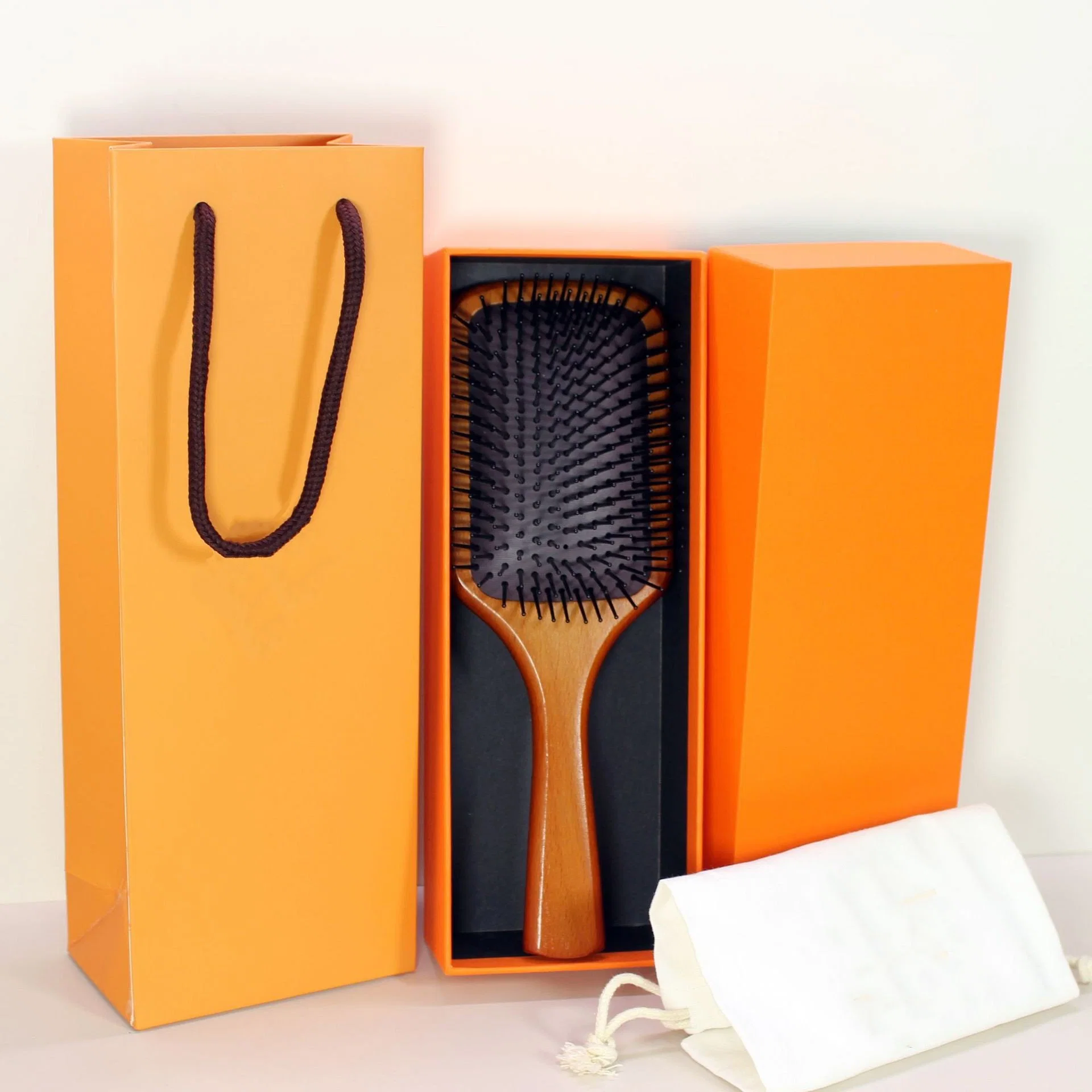 Customize Luxury Gift Bamboo Wood Hair Comb Wooden Paddle Brush Air Bag Comb Hair Brush Wet Dry Hair Extension Brush