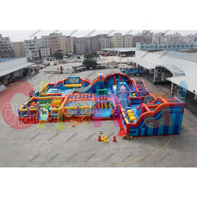 Hoyo pelota inflable de diapositivas y un gran parque temático Parque temático cubierto