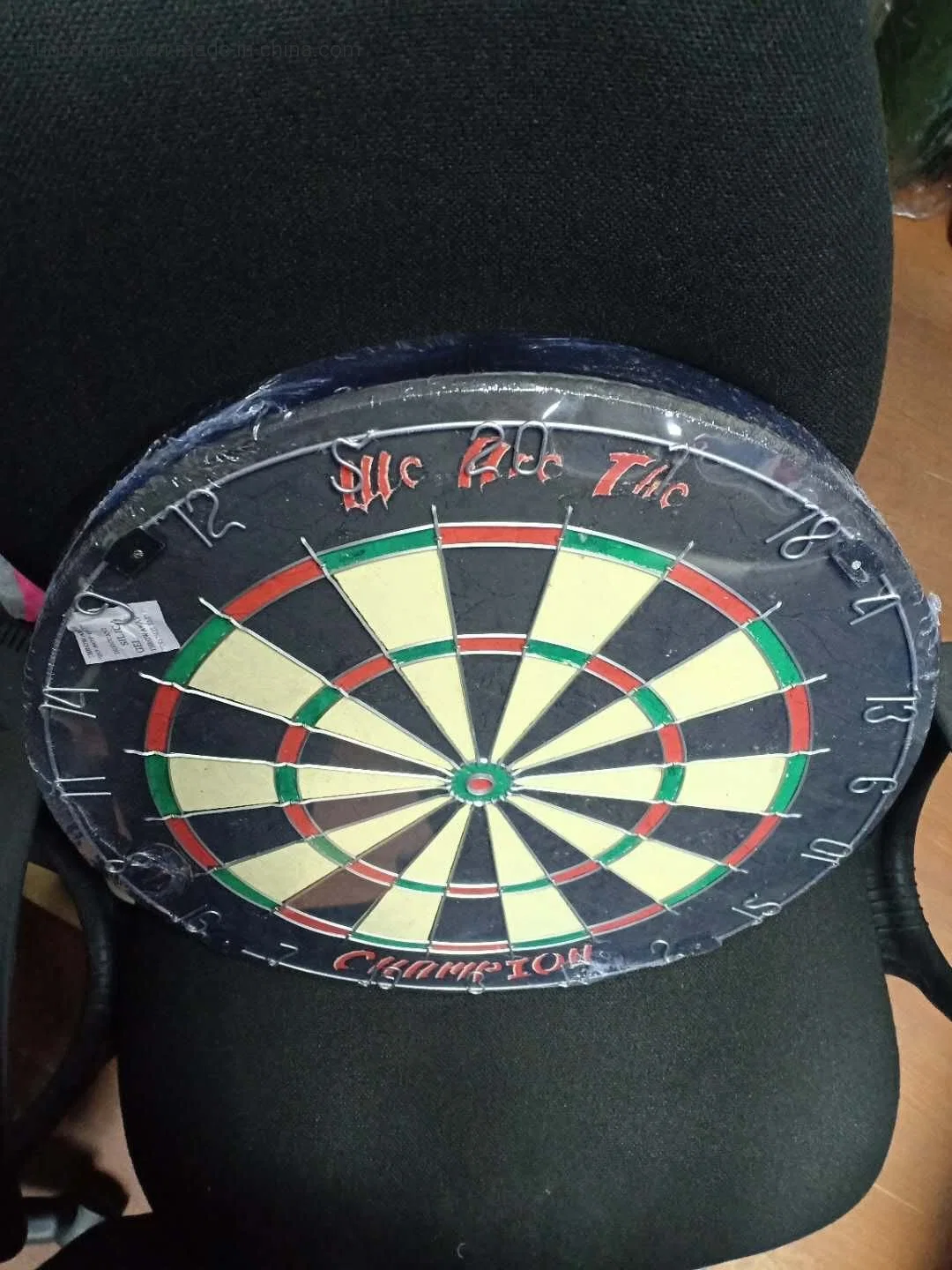 Professional Game Diamond Wire Bristle Dartboard with Blade Block