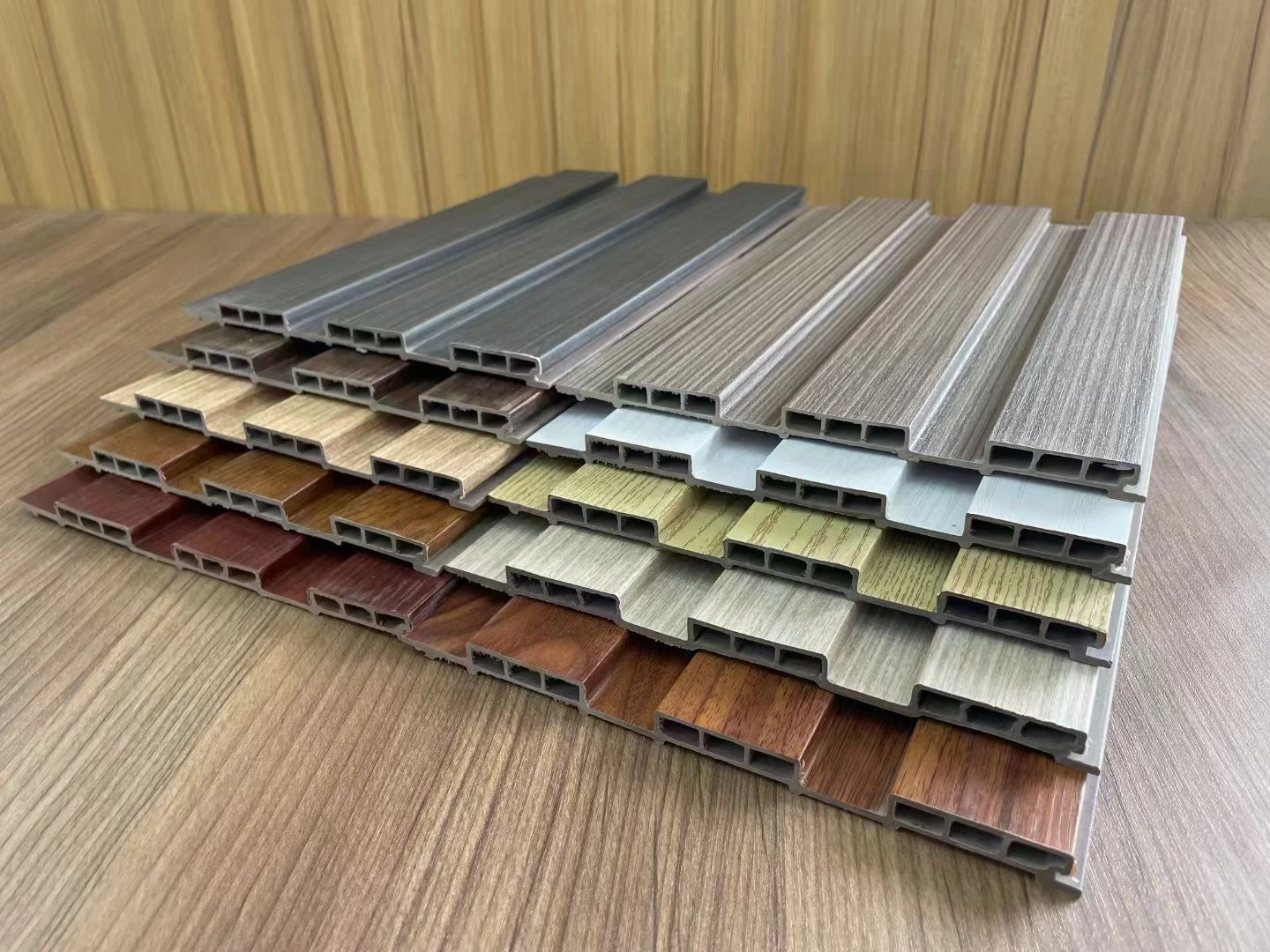 Inner Decorative Material Wood Plastic Panel