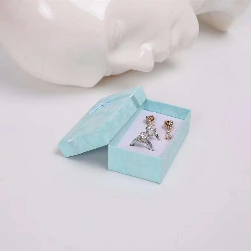 5*8cm de Cielo y Tierra, Anillo de protección de la aguja en el oído de la cabeza Colgante Collar de ornamento Embalaje Universal exquisita caja de regalo