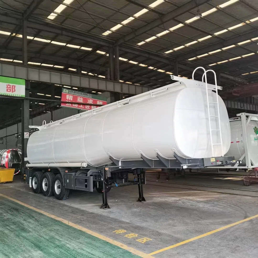 Oil Tank Semi-Trailer Original Factory Direct Low-Price Airtight Transportation of Liquids