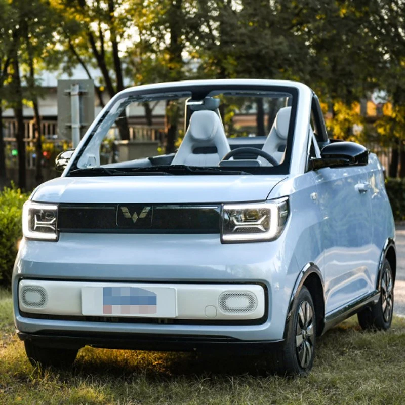 سيارة فان حمولة Wuling EV أنيقة وبسيطة وWuling ميني الصينية السيارة الكهربائية 100 كم/ساعة بطارية ليثيوم ذكية بأربعة مقاعد