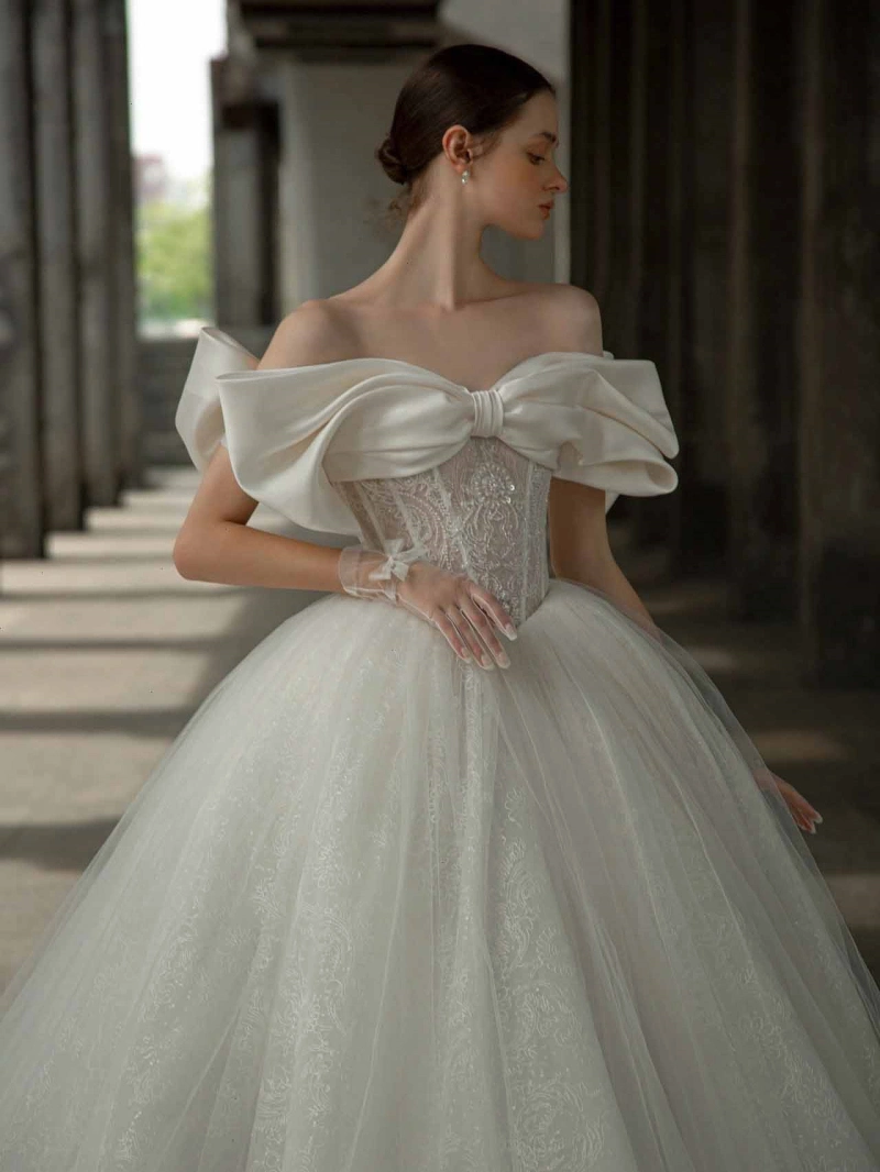 Bow off Shoulder Wedding Dresses Tulle Bridal Ball Gowns Bh21