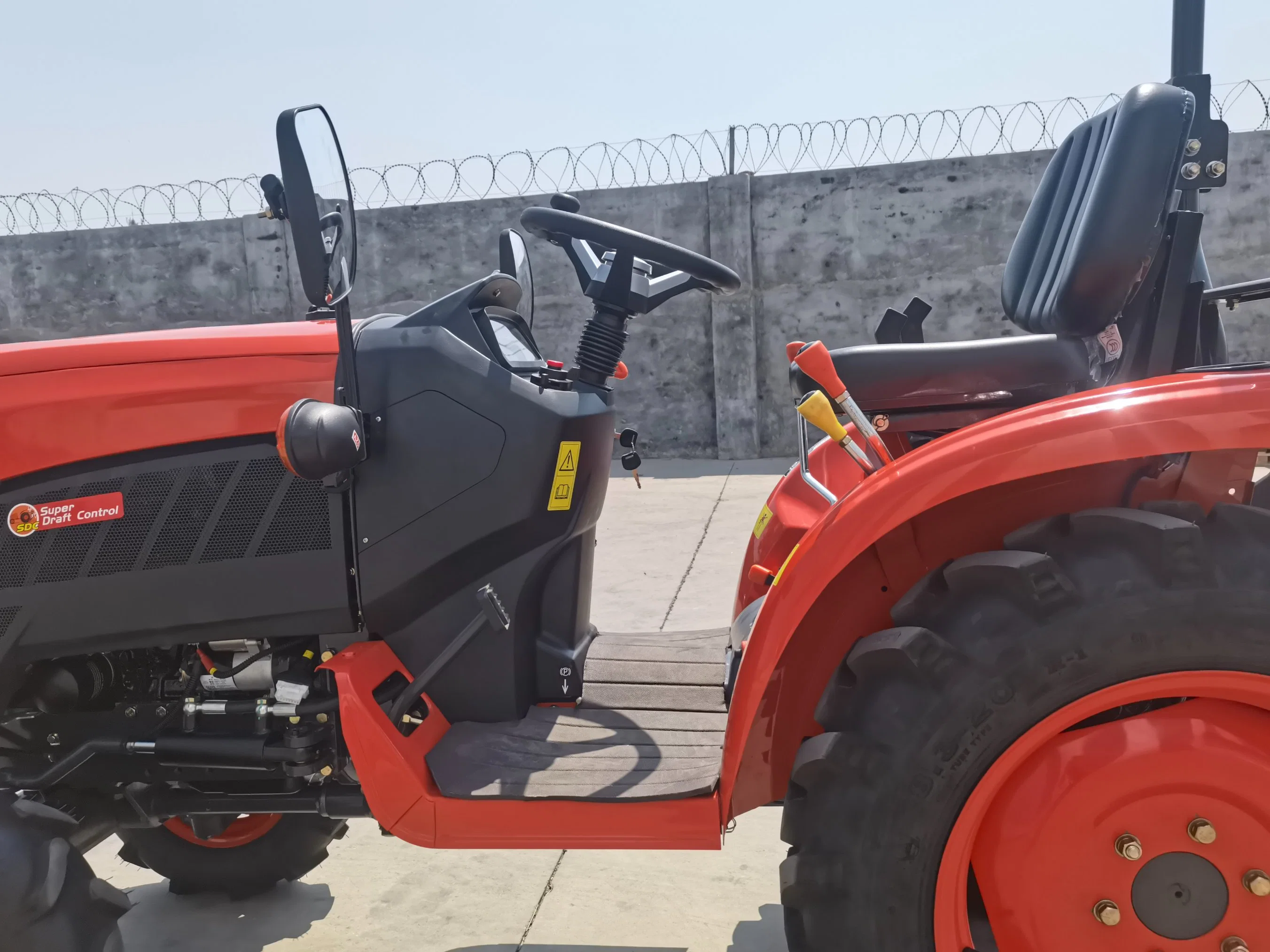 45HP Kompakt Mini Landwirtschaft Landwirtschaft Landwirtschaft Farm Garden klein 4WD Traktor mit CE-Coc
