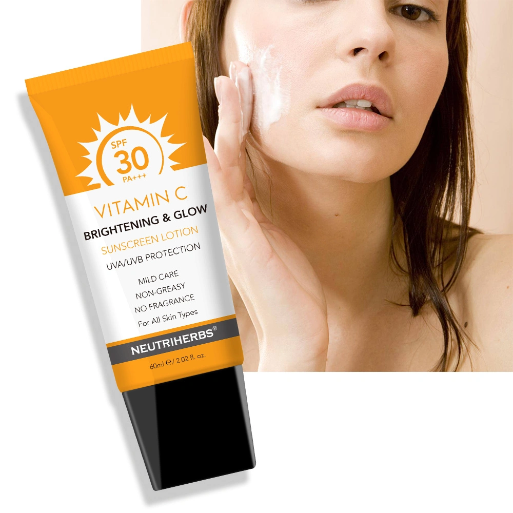 Wholesale/Supplier Natural Moisturizer Vitamin C Sunscreen Cream for Dry Skin