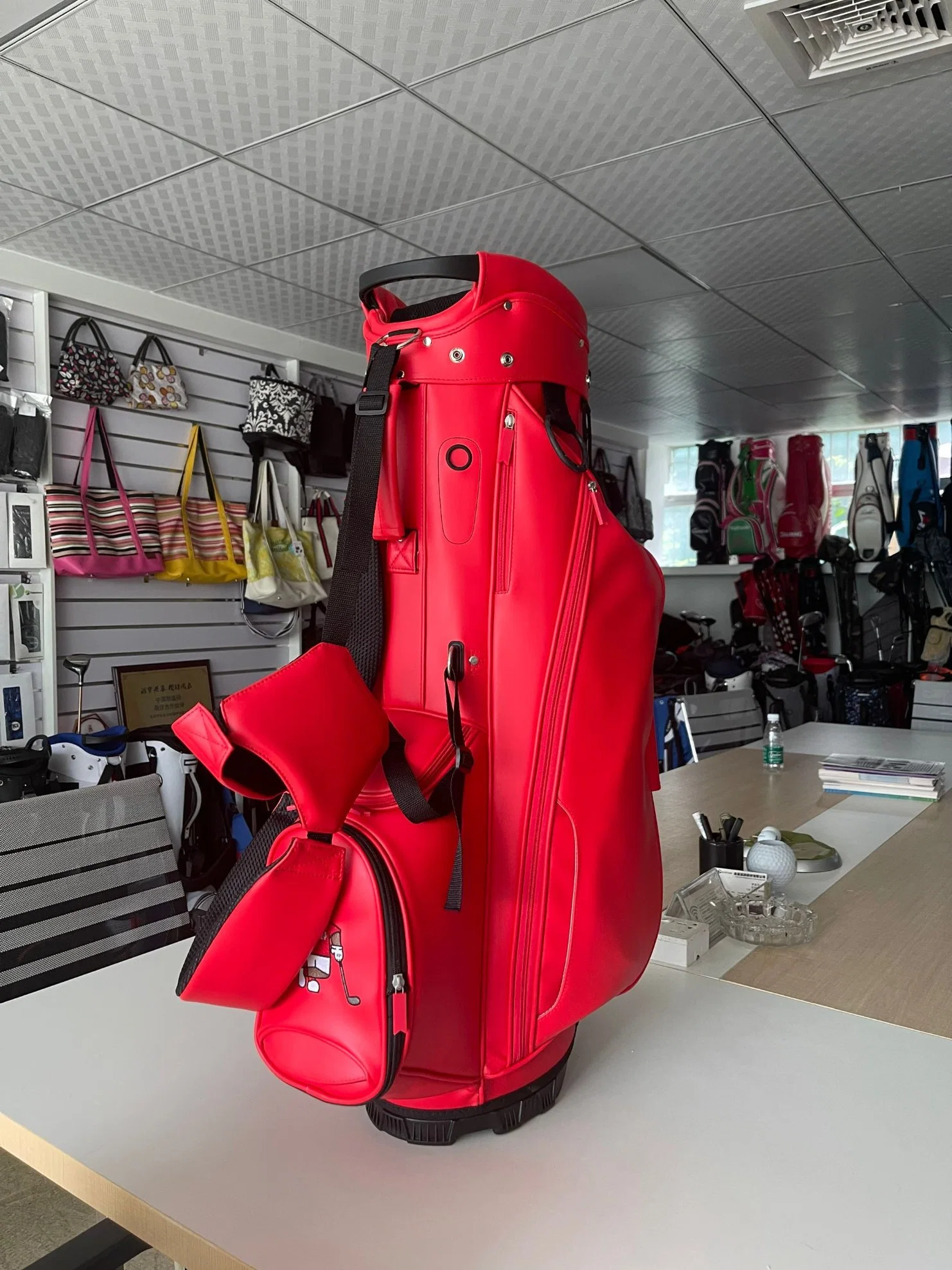 Saco de golfe pessoal Custom PU Golf saco de pé de alta qualidade