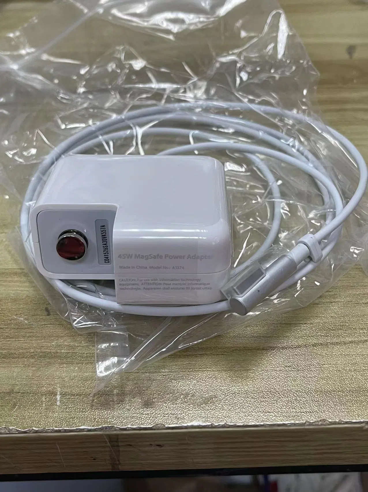 Hot Sales OEM Logo Netzteil Gehäuse Schnellladung 60W MagSafe 2,0 Netzteil für Apple MacBook pro mit 13 Zoll Retina-Anzeige A1435