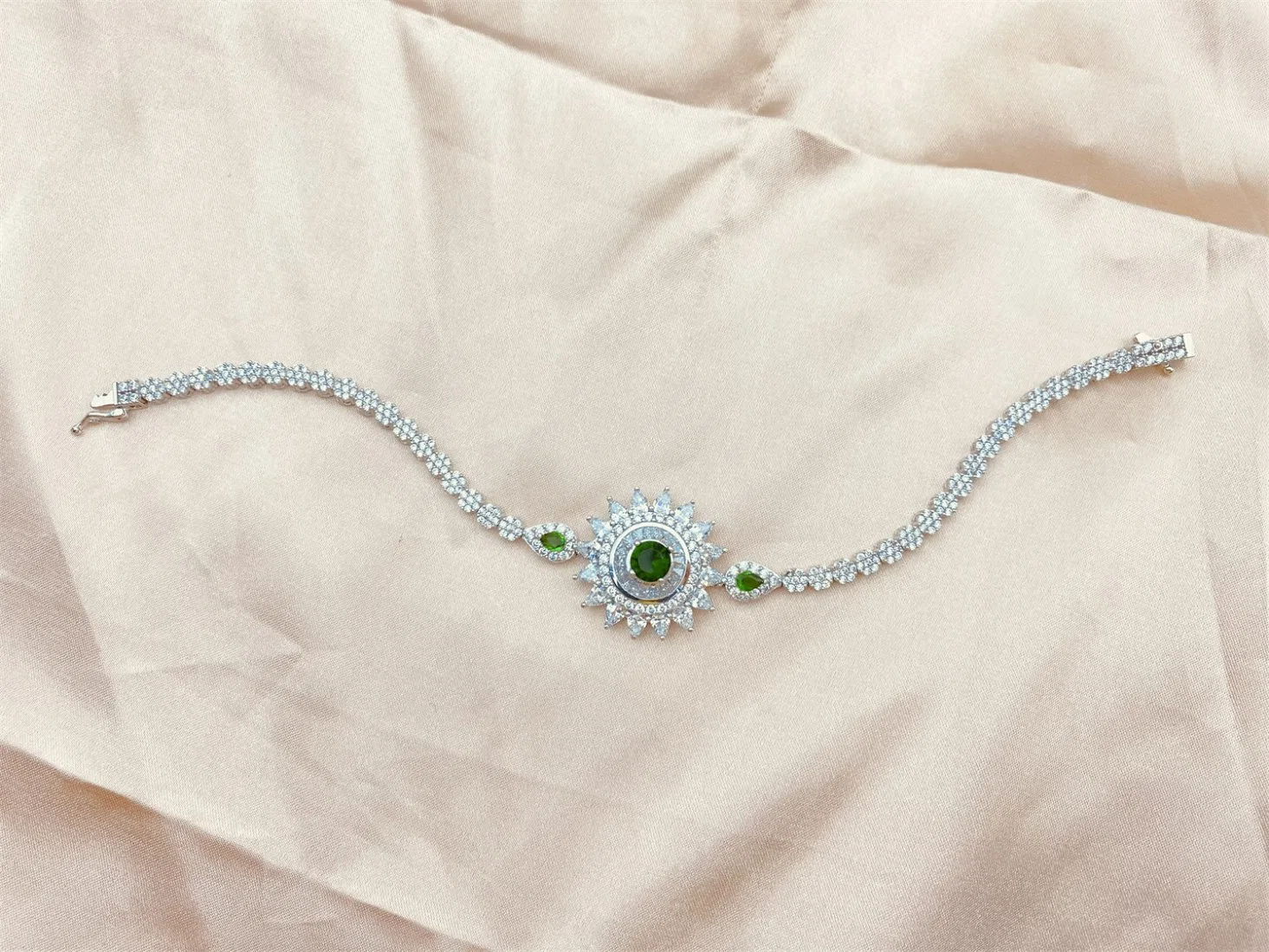 925 Silver Tennis Bracelet with Sapphire Color Stone