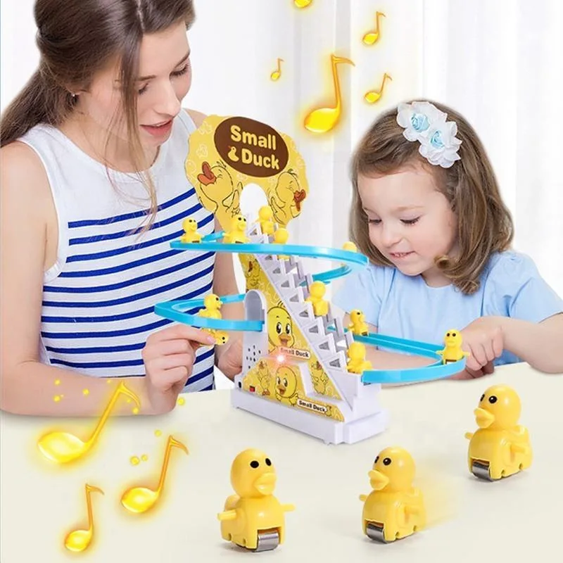 Pista Ferroviária deslizante de brinquedos pedagógicos 9 plástico amarelo pequeno elétrico Duck escalada stair slot Toy Small Duck