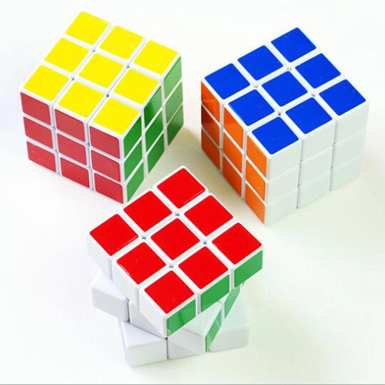 3X3X3 Simple Color 5.7X5.7X5.7cm 3 Layers Educational Plastic Folding Solid Magic Cube