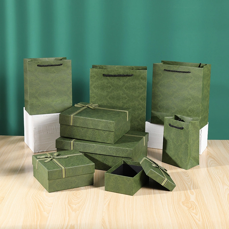 Green Biodegradable Eco-Friendly Paper Boxes Gift Packaging with Bow